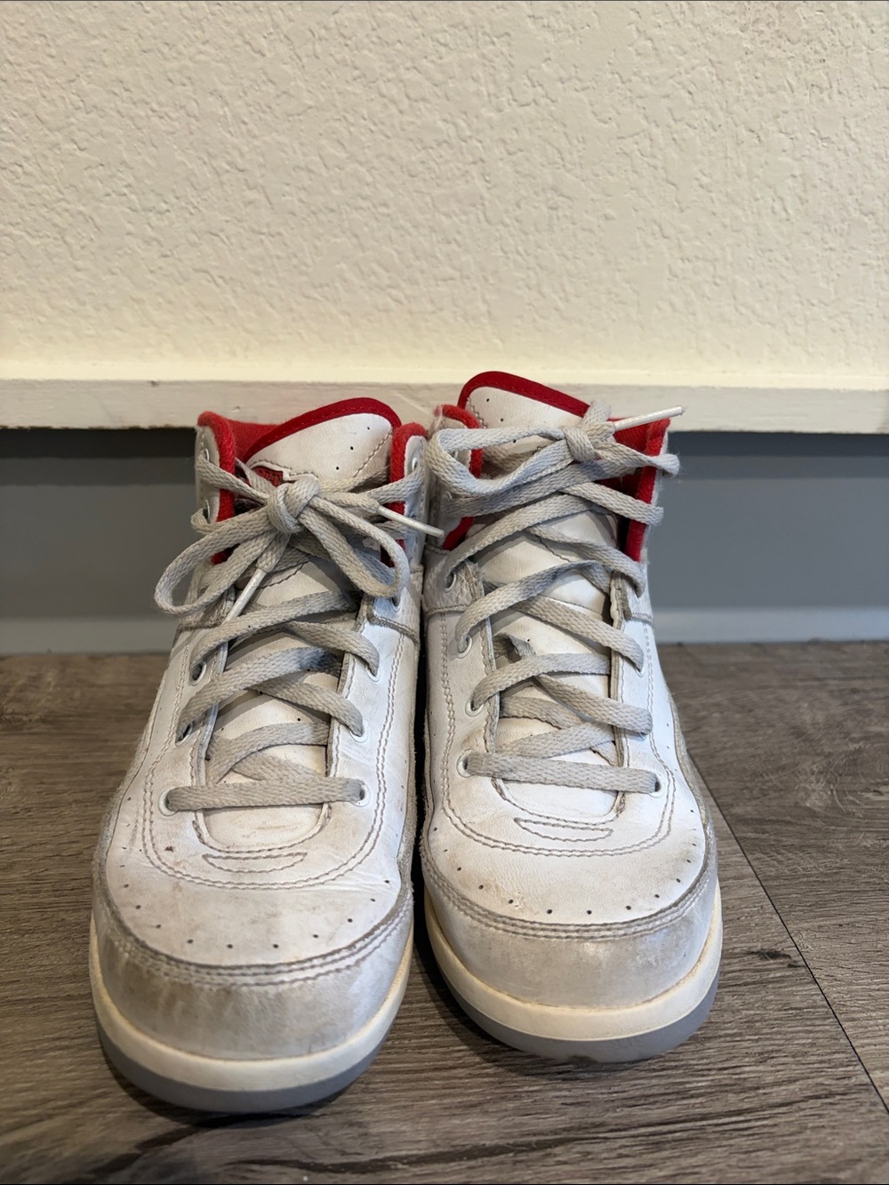 Jordan Kids White and Red Mid-Top Sneakers - Picture 2 of 6